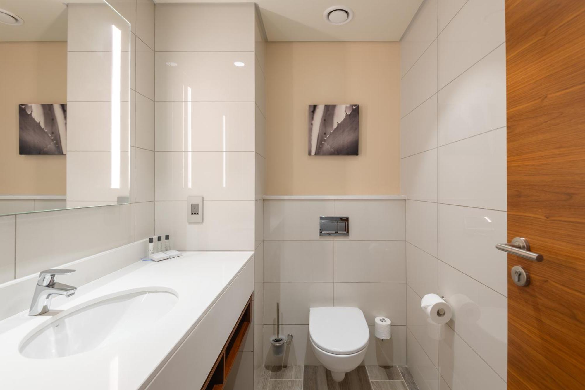 Hilton Garden Inn Windhoek Dış mekan fotoğraf