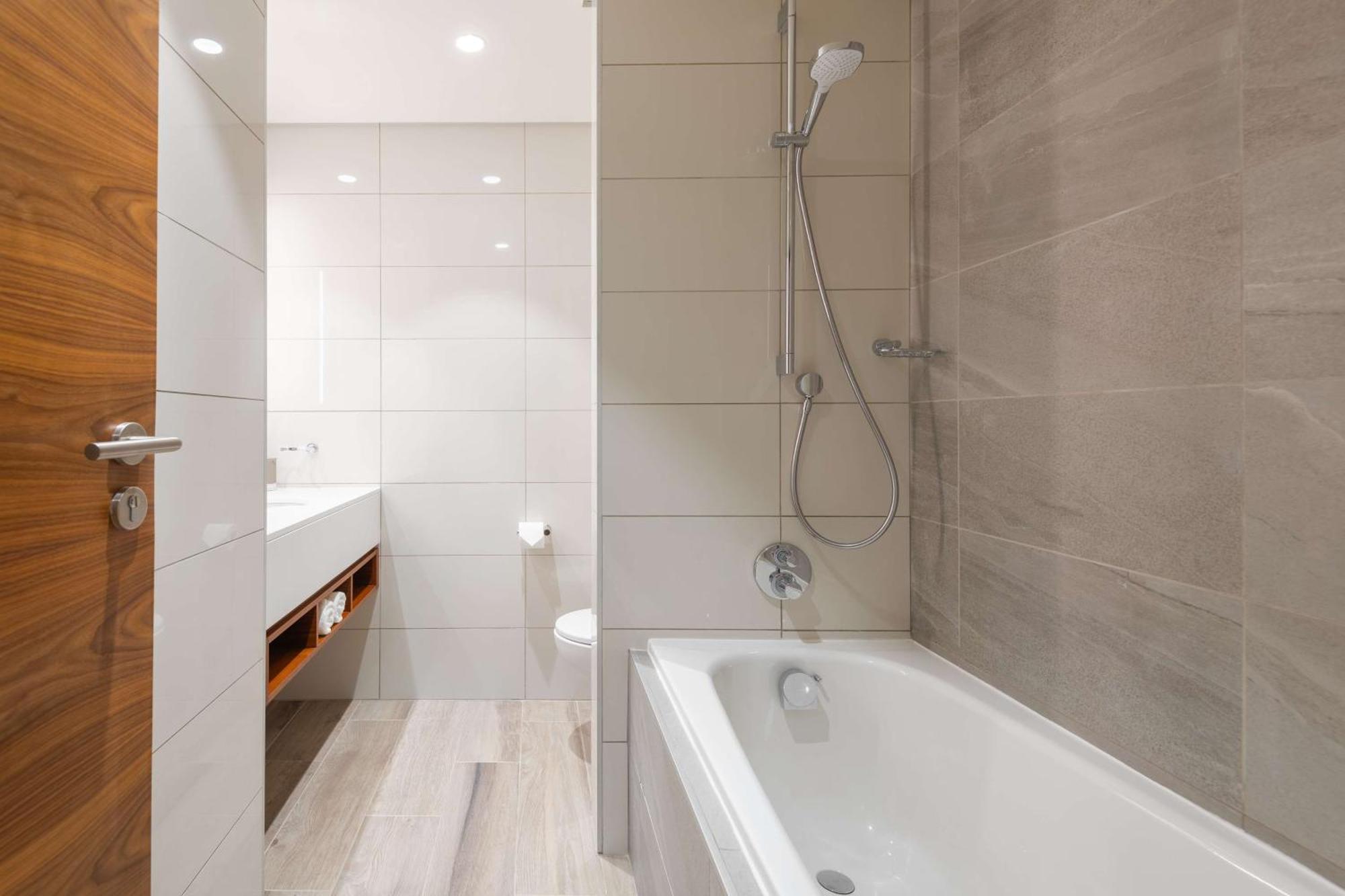 Hilton Garden Inn Windhoek Dış mekan fotoğraf