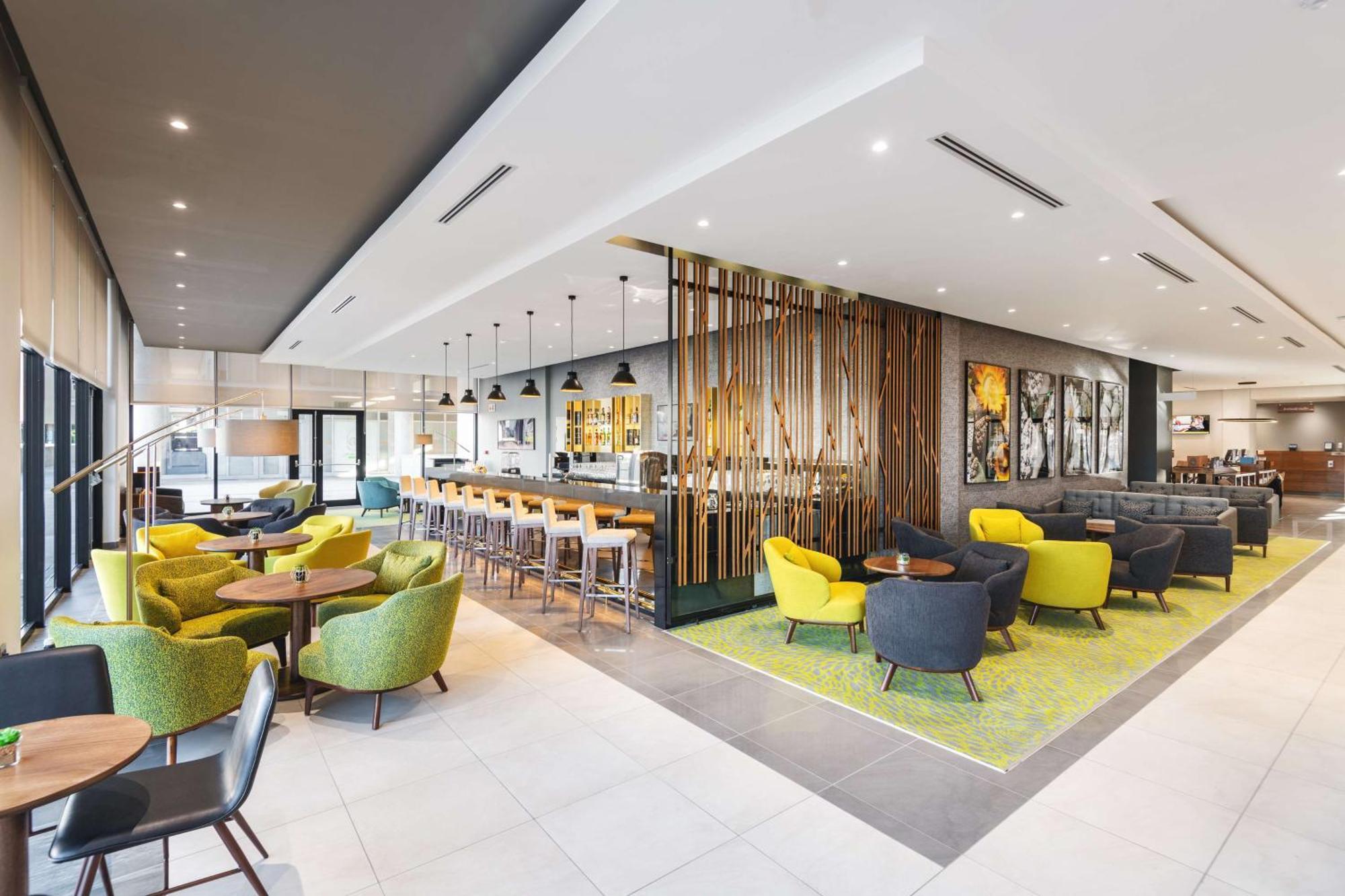 Hilton Garden Inn Windhoek Dış mekan fotoğraf